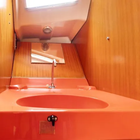 Happy Sailor Botel Viana do Castelo