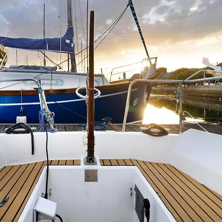 بوتيل Happy Sailor *