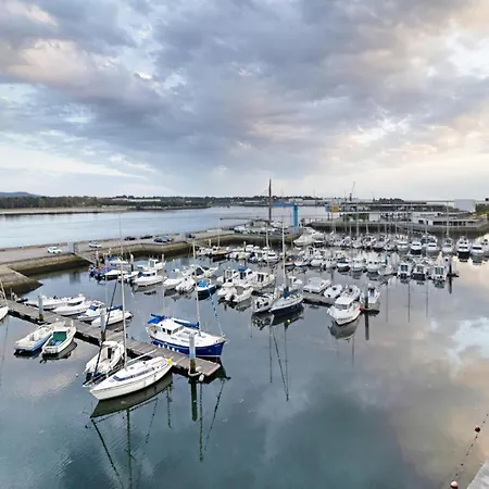 Happy Sailor Botel *